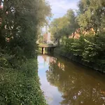 Charmerende Lejlighed I Hjertet Af Aarhus C